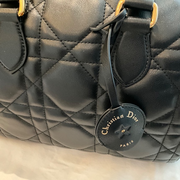 CHRISTIAN DIOR “GROOVE” handbag - Picture 4 of 7